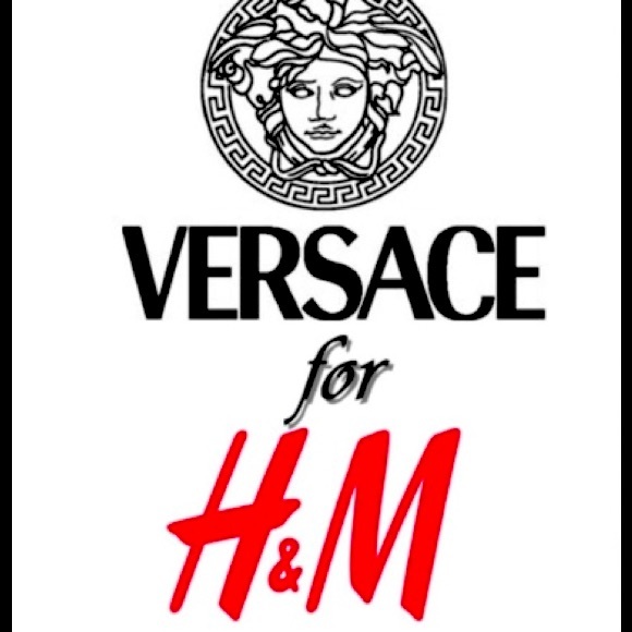 NWT- VERSACE STAMPA FLORAL SILK MINI DRESS - Picture 2 of 15